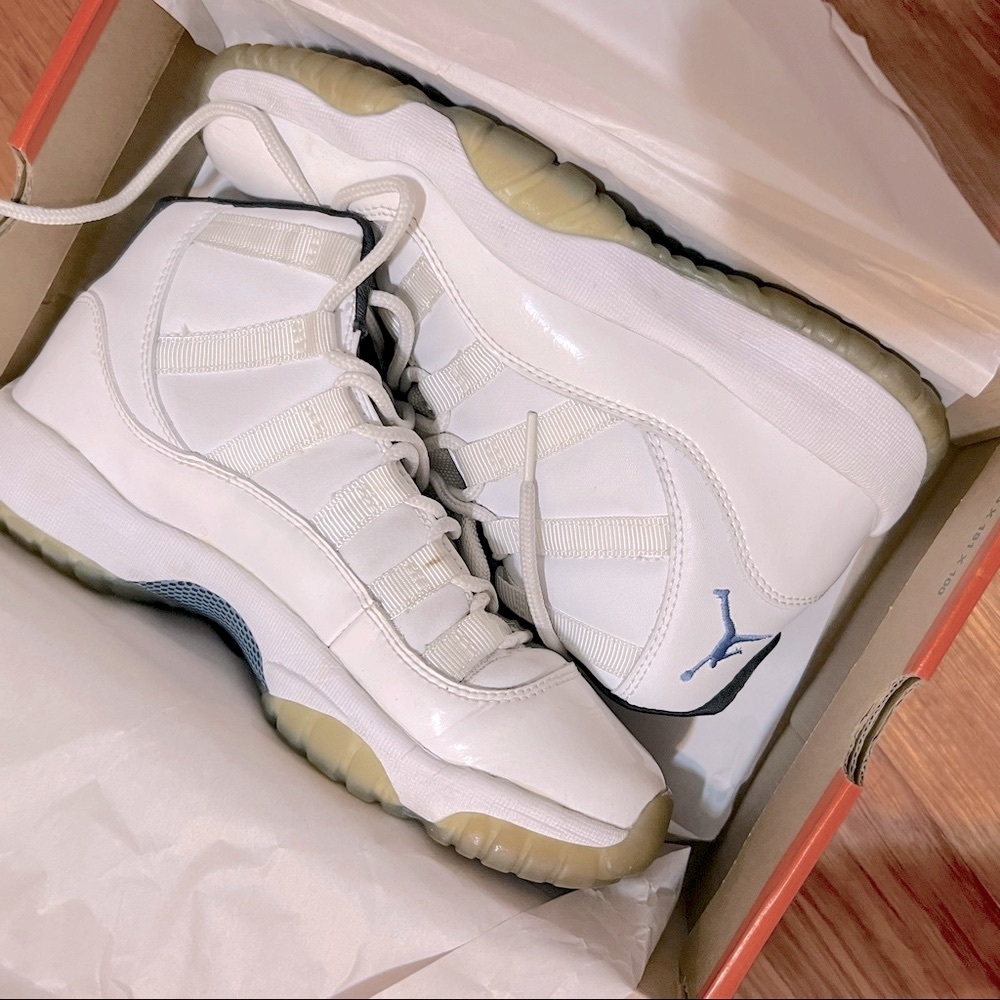 Nike Air Jordan 11 Retro Legend Blue 2014 Sneakers size 5.5Y